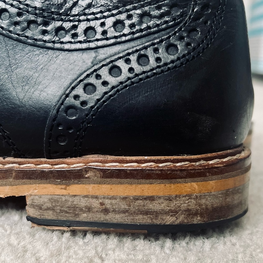 Red Tape men’s brogue shoe sz.10